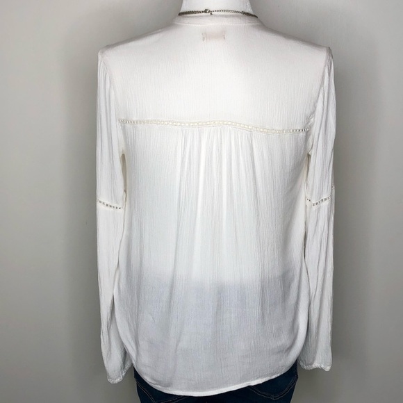Hollister Boho Blouse Hi Low V neck Crochet detail XS - Picture 4 of 14